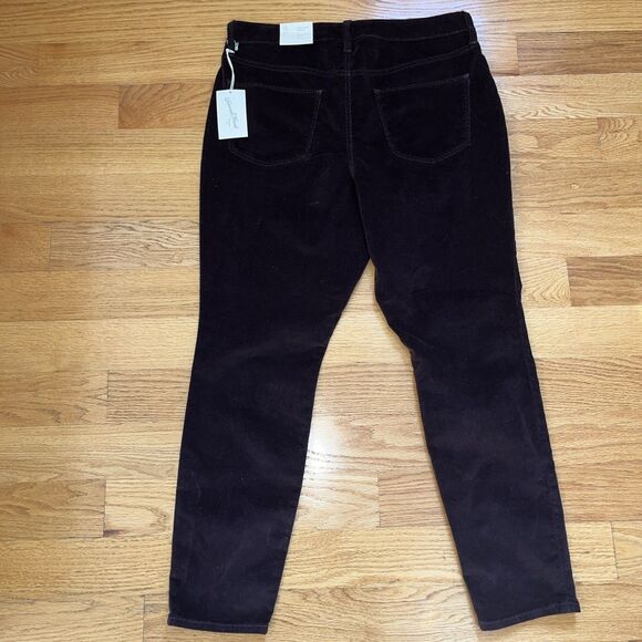Universal Threads NWT Preppy High Rise Skinny Button Fly Burgundy Corduroy Pants - Picture 6 of 8